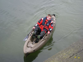 Erik kijkt of het wel goed gaat